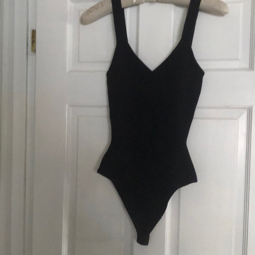 Abercrombie & Fitch black bodysuit Size M